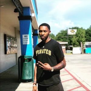 Meet your Posher, Jeremiah